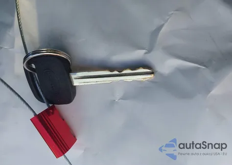 1998 Toyota Sienna Xle from USA, damaged, VIN 4T3ZF13C8WU049551